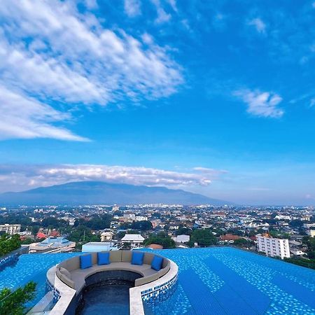 Luxury New Perfect Pool Gym Condo1 Br Chiang Mai Exterior photo